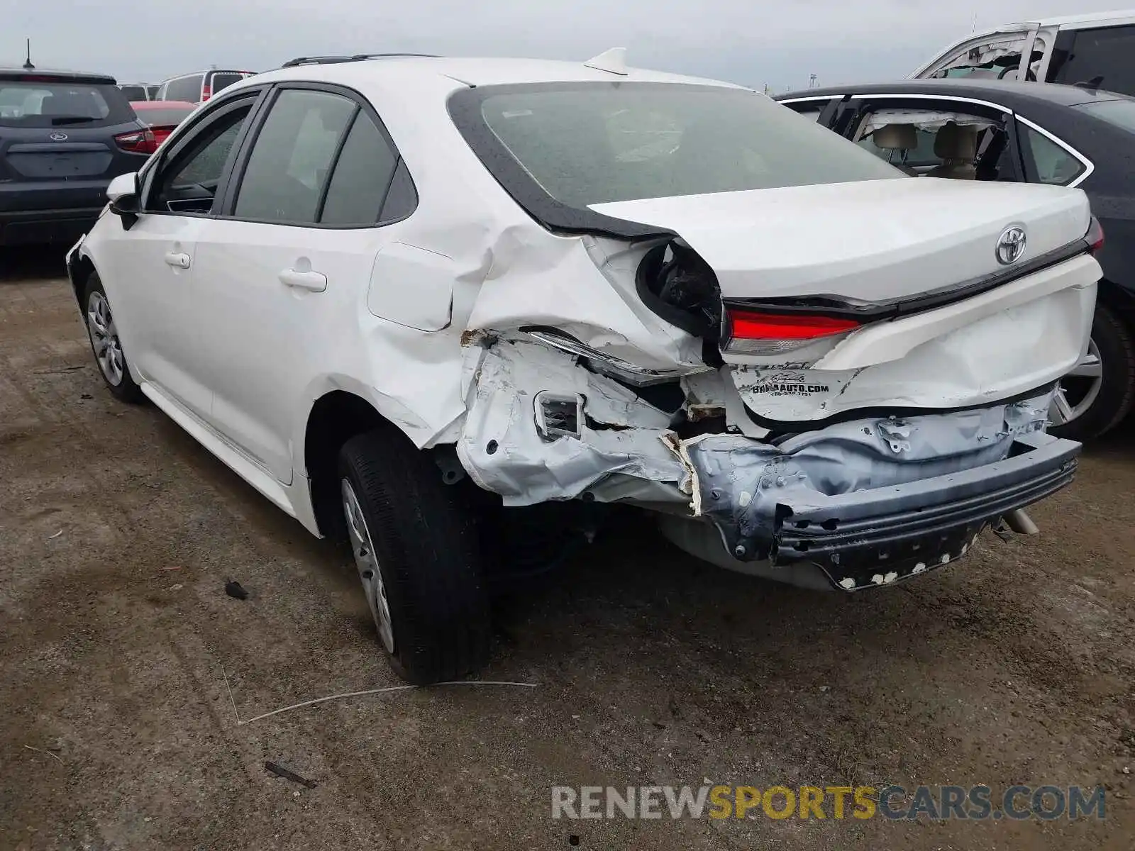 3 Photograph of a damaged car JTDEPRAE3LJ027336 TOYOTA COROLLA 2020