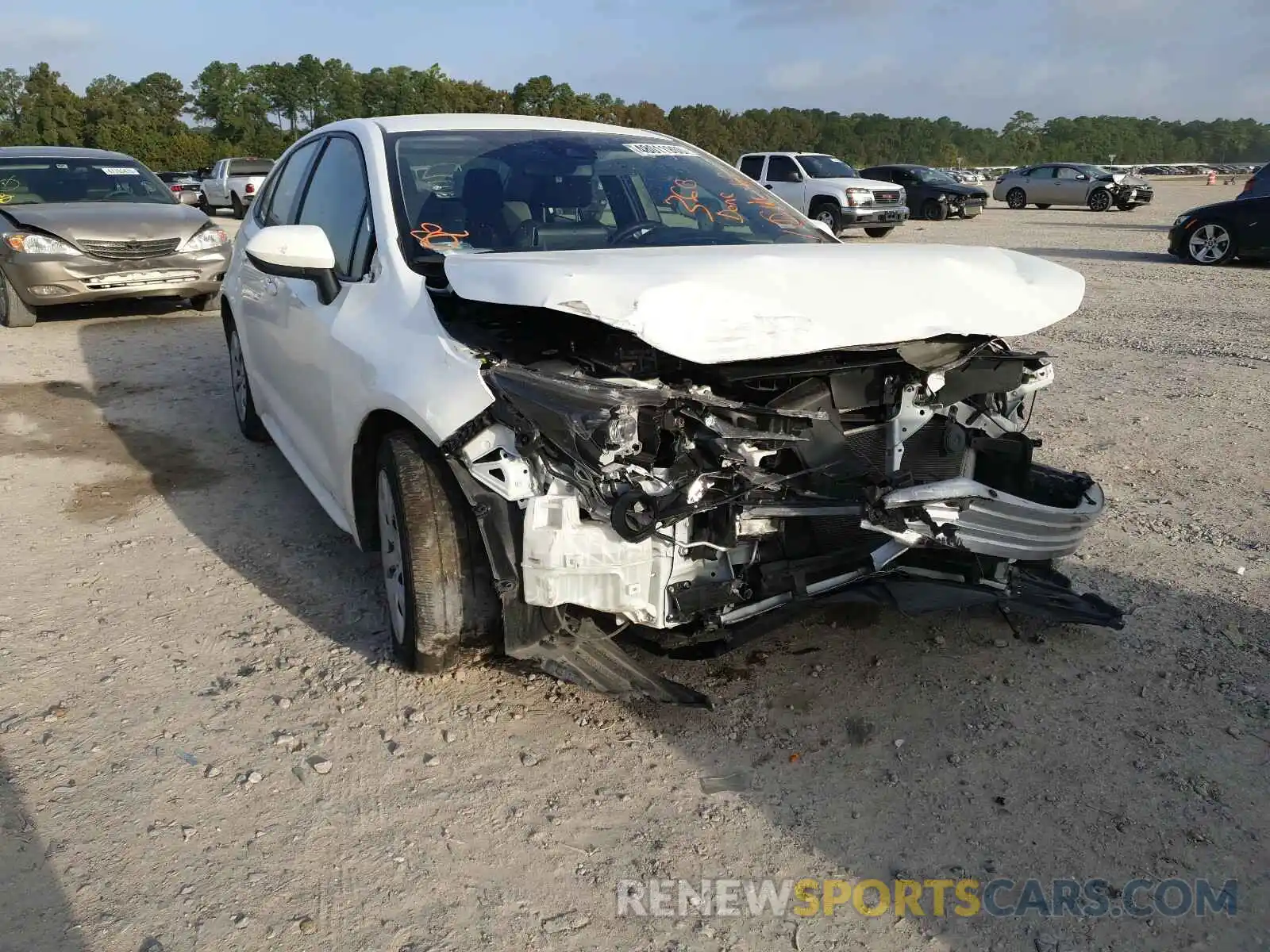 1 Photograph of a damaged car JTDEPRAE3LJ027384 TOYOTA COROLLA 2020