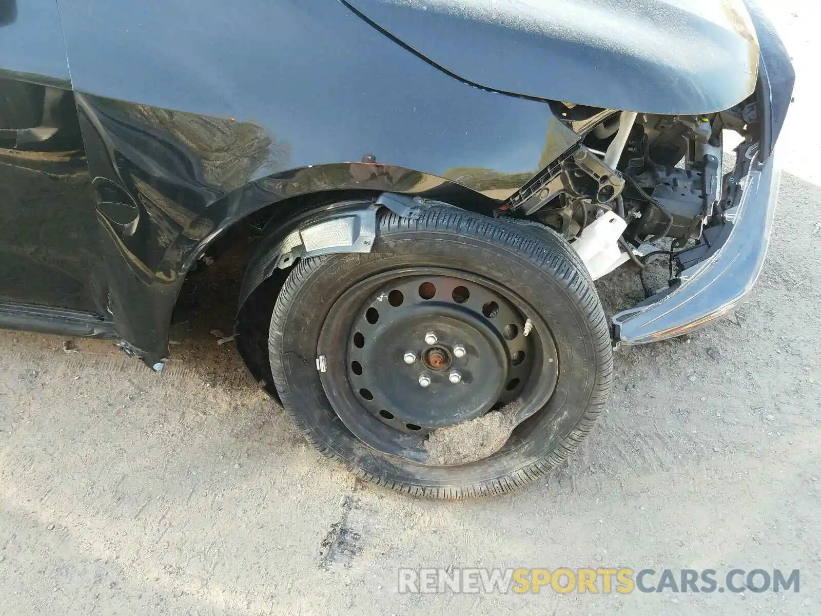 9 Photograph of a damaged car JTDEPRAE3LJ027692 TOYOTA COROLLA 2020