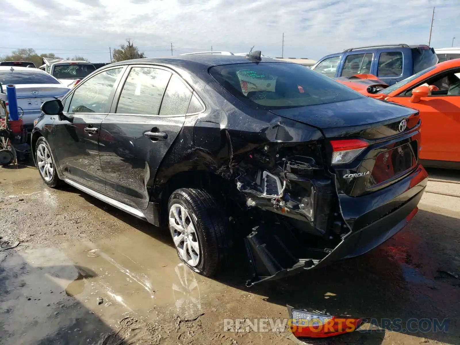 3 Photograph of a damaged car JTDEPRAE3LJ027711 TOYOTA COROLLA 2020