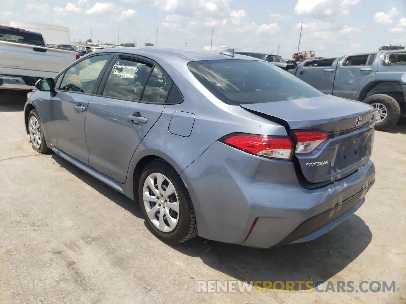 3 Photograph of a damaged car JTDEPRAE3LJ027773 TOYOTA COROLLA 2020