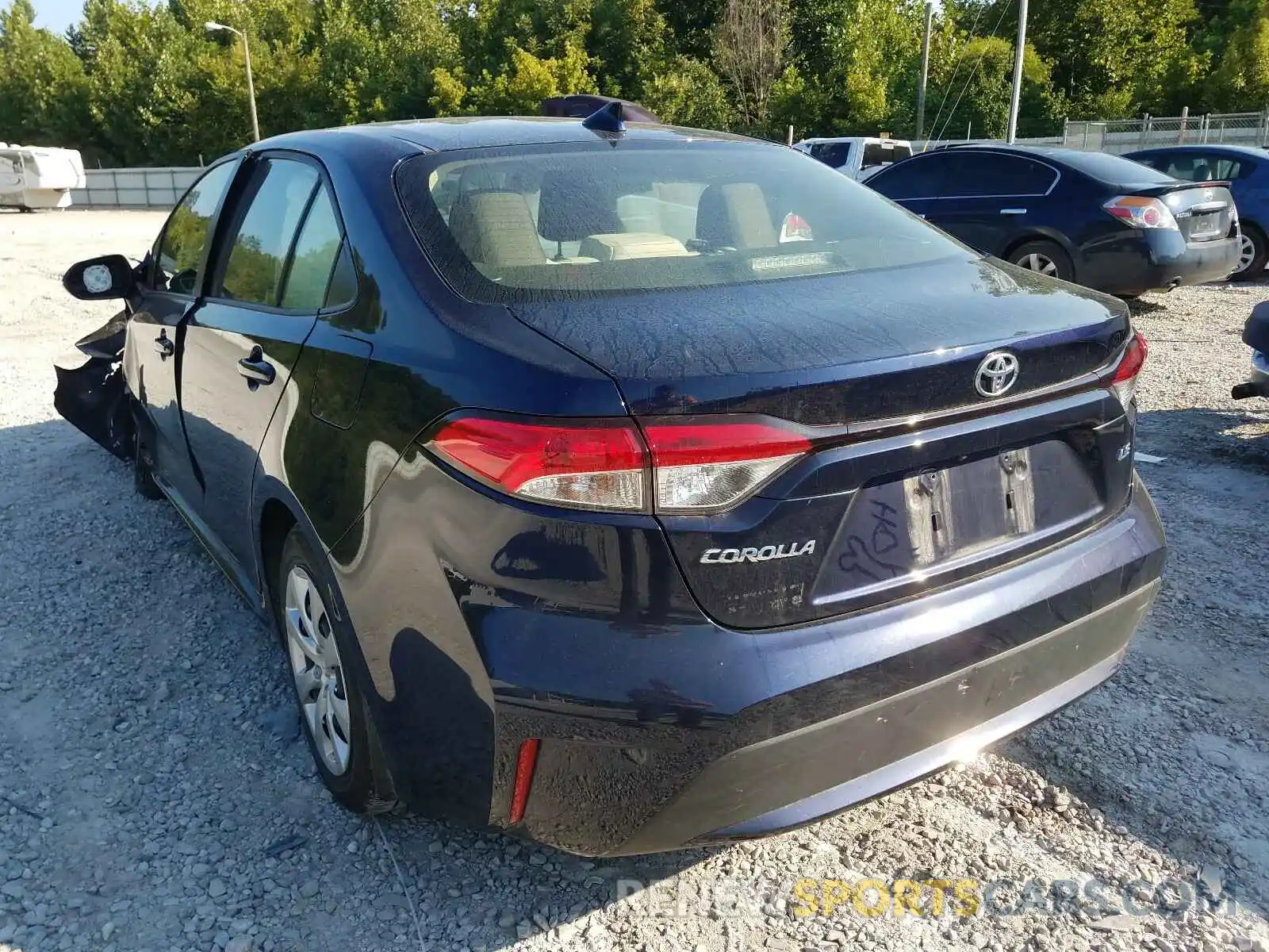 3 Photograph of a damaged car JTDEPRAE3LJ028616 TOYOTA COROLLA 2020