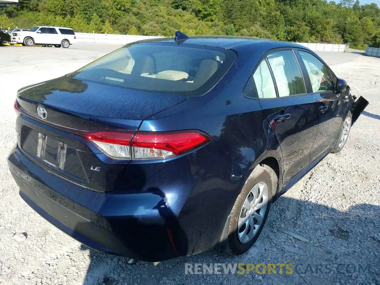 4 Photograph of a damaged car JTDEPRAE3LJ028616 TOYOTA COROLLA 2020