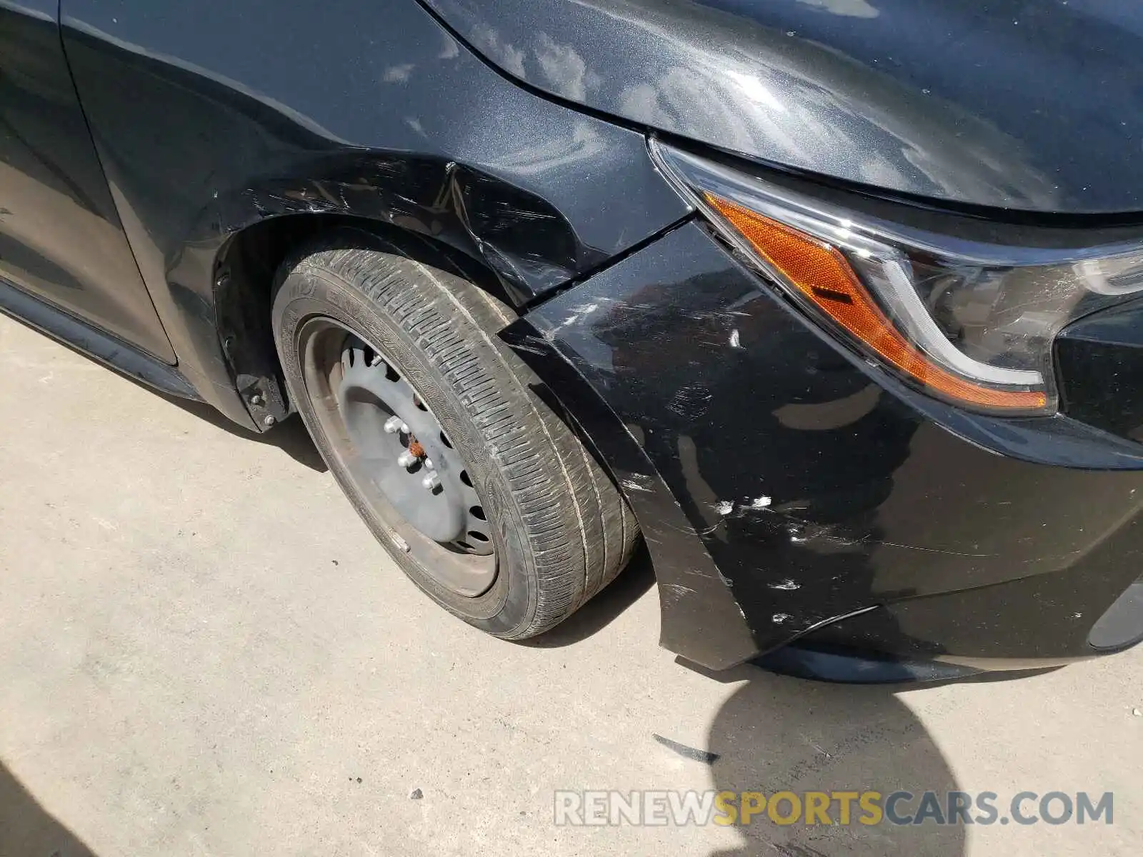 9 Photograph of a damaged car JTDEPRAE3LJ031693 TOYOTA COROLLA 2020