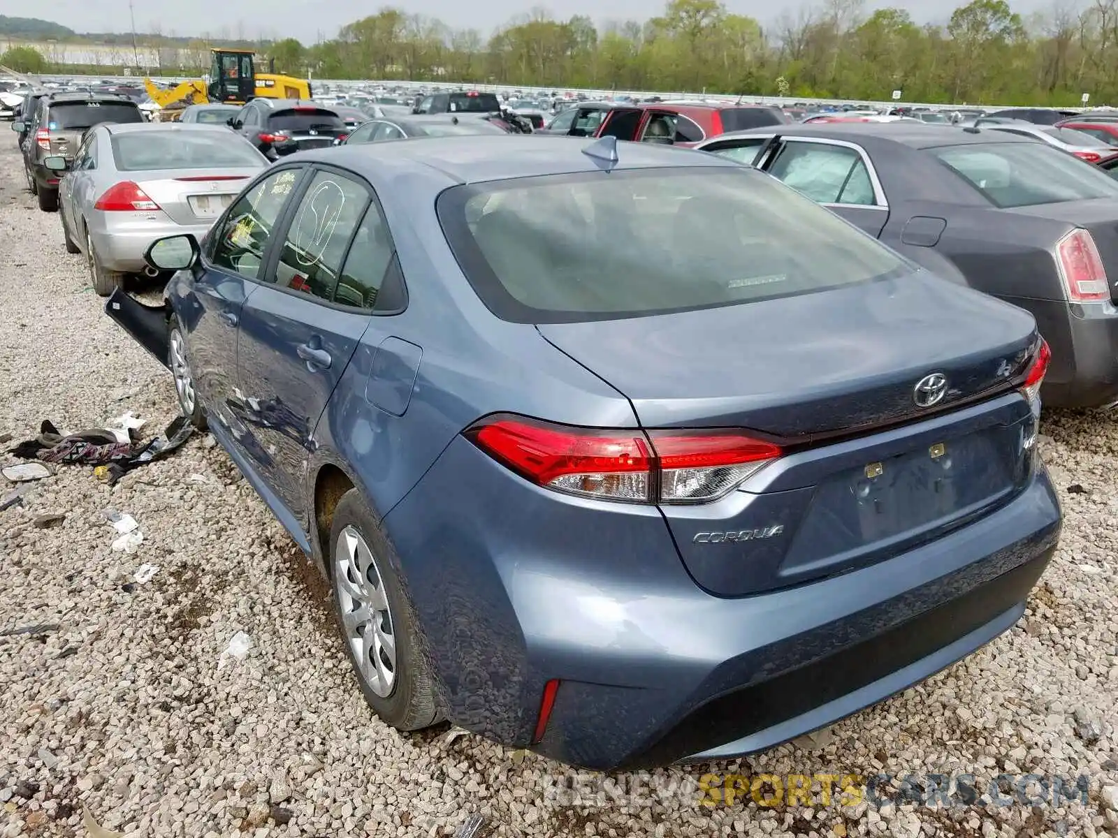 3 Photograph of a damaged car JTDEPRAE3LJ031922 TOYOTA COROLLA 2020