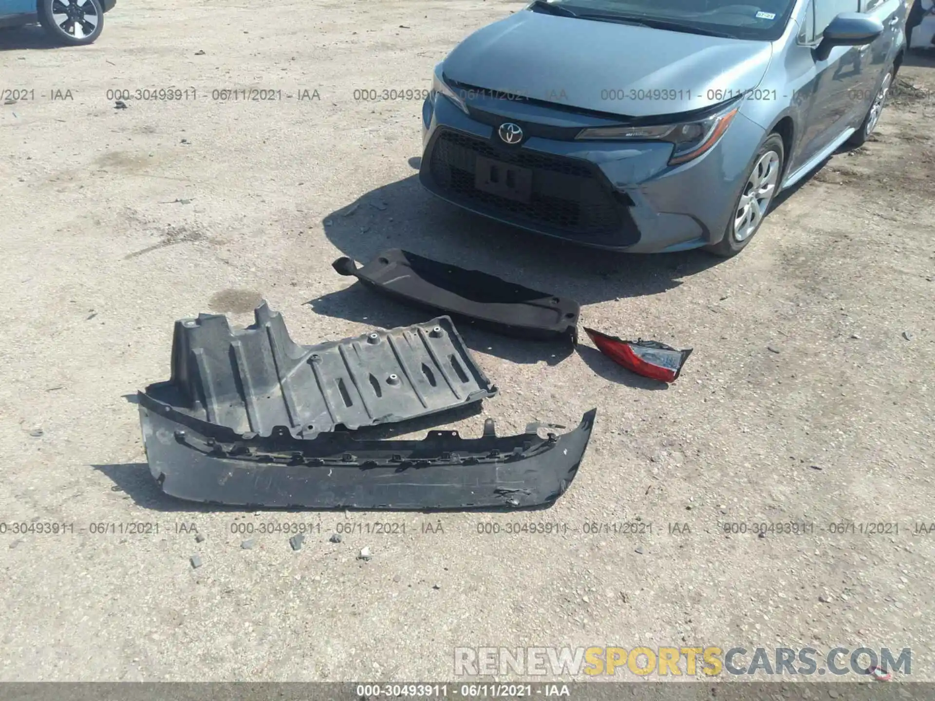 12 Photograph of a damaged car JTDEPRAE3LJ032200 TOYOTA COROLLA 2020