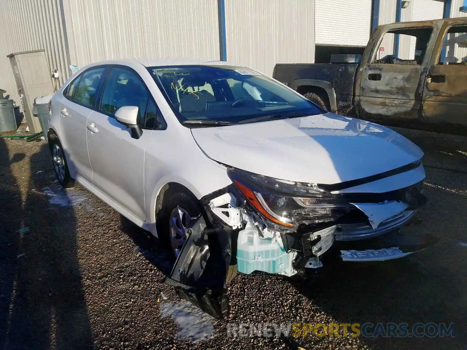 1 Photograph of a damaged car JTDEPRAE3LJ032827 TOYOTA COROLLA 2020