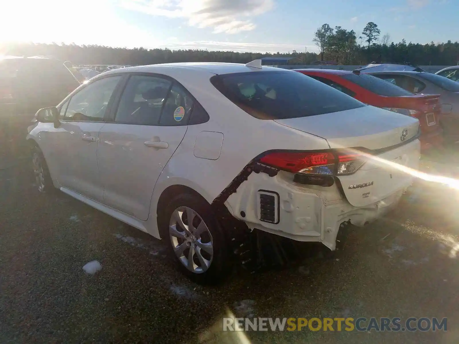 3 Photograph of a damaged car JTDEPRAE3LJ032827 TOYOTA COROLLA 2020