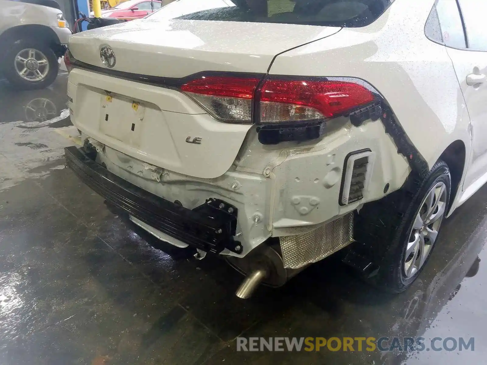 9 Photograph of a damaged car JTDEPRAE3LJ032827 TOYOTA COROLLA 2020