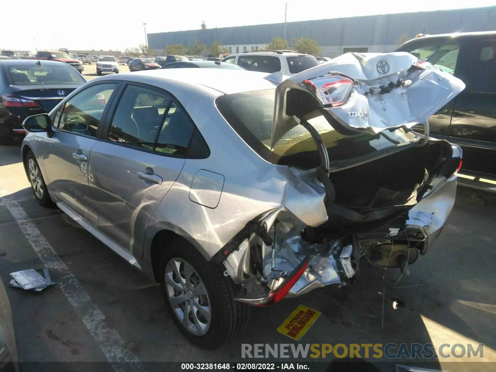 3 Photograph of a damaged car JTDEPRAE3LJ033380 TOYOTA COROLLA 2020