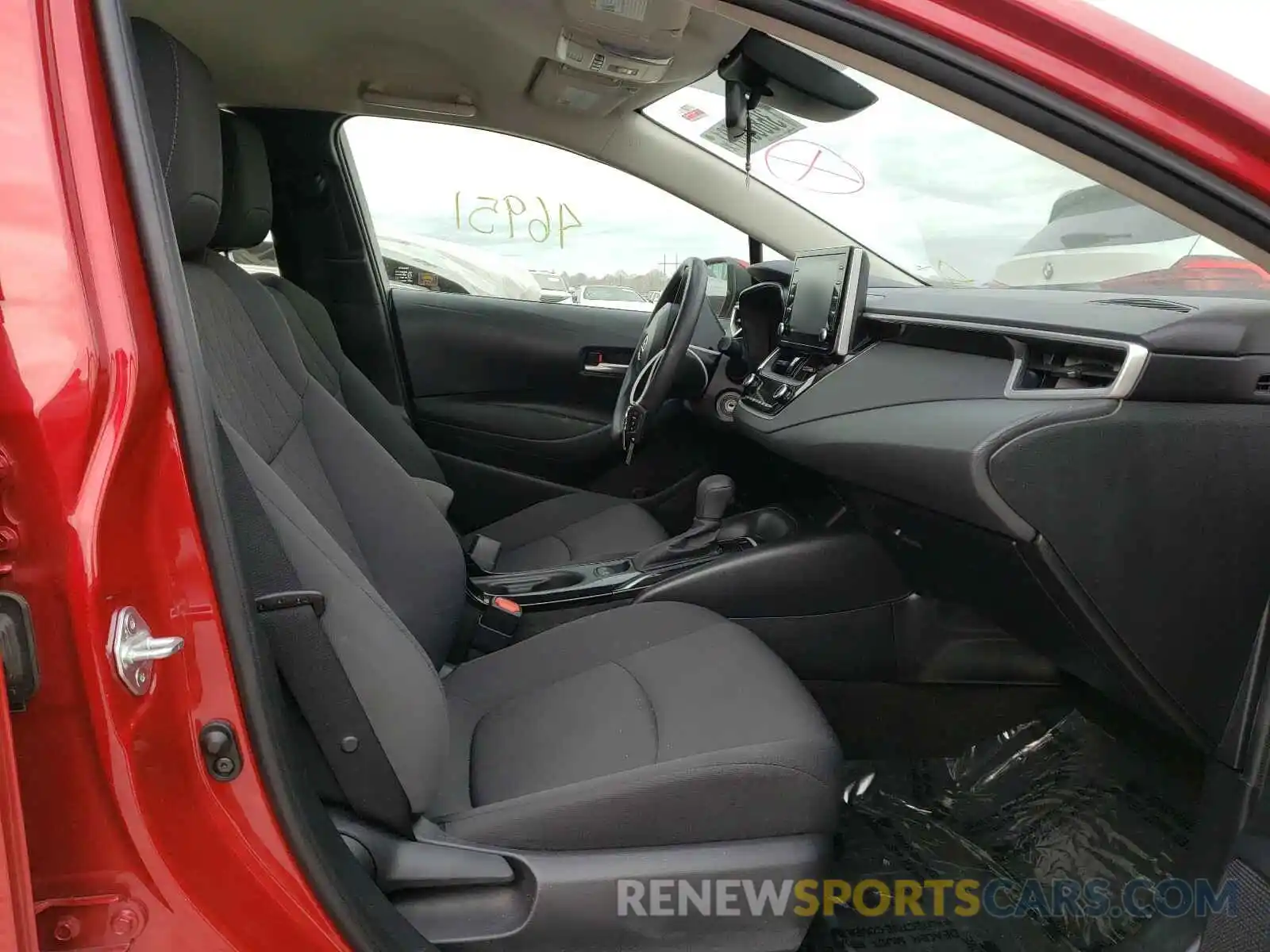 5 Photograph of a damaged car JTDEPRAE3LJ033430 TOYOTA COROLLA 2020