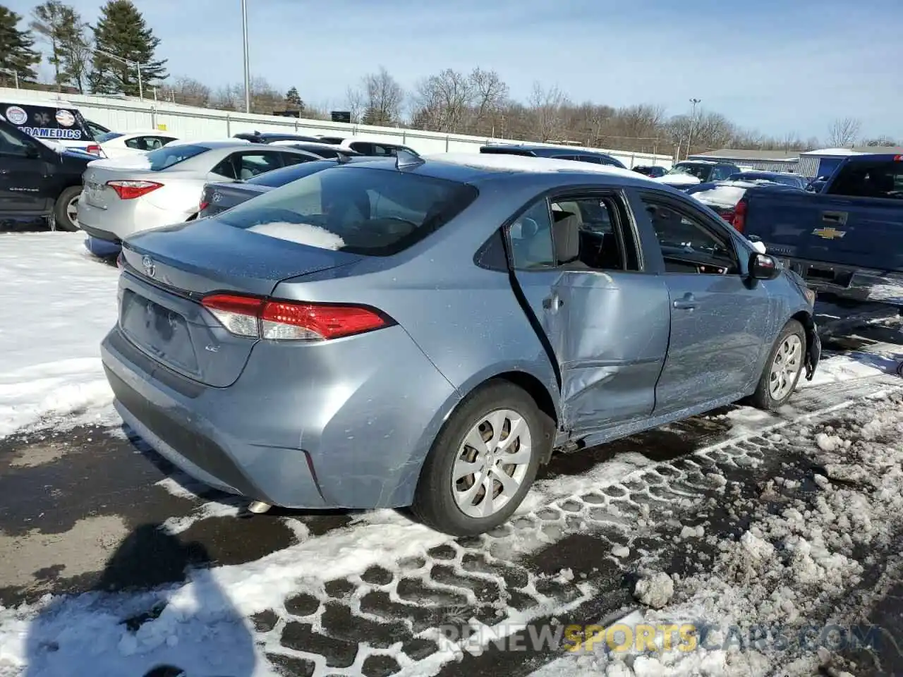 3 Photograph of a damaged car JTDEPRAE3LJ034366 TOYOTA COROLLA 2020