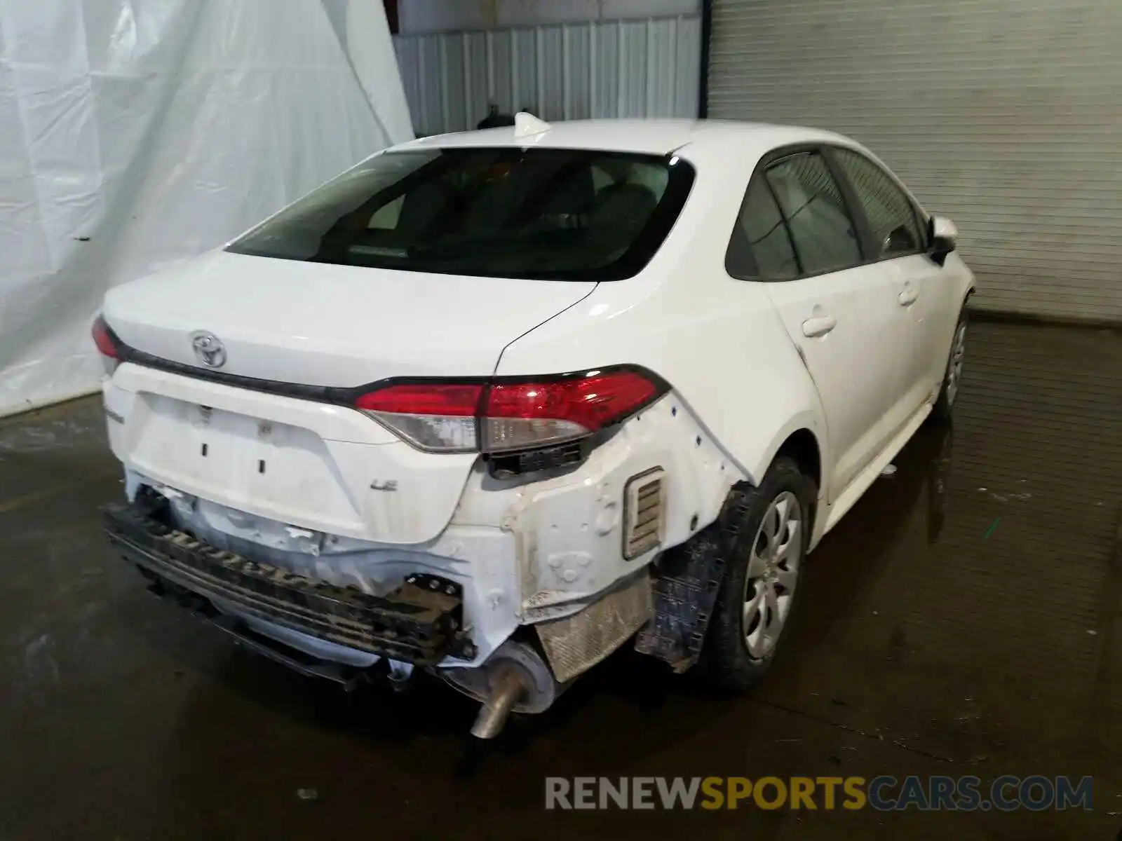 4 Photograph of a damaged car JTDEPRAE3LJ035324 TOYOTA COROLLA 2020