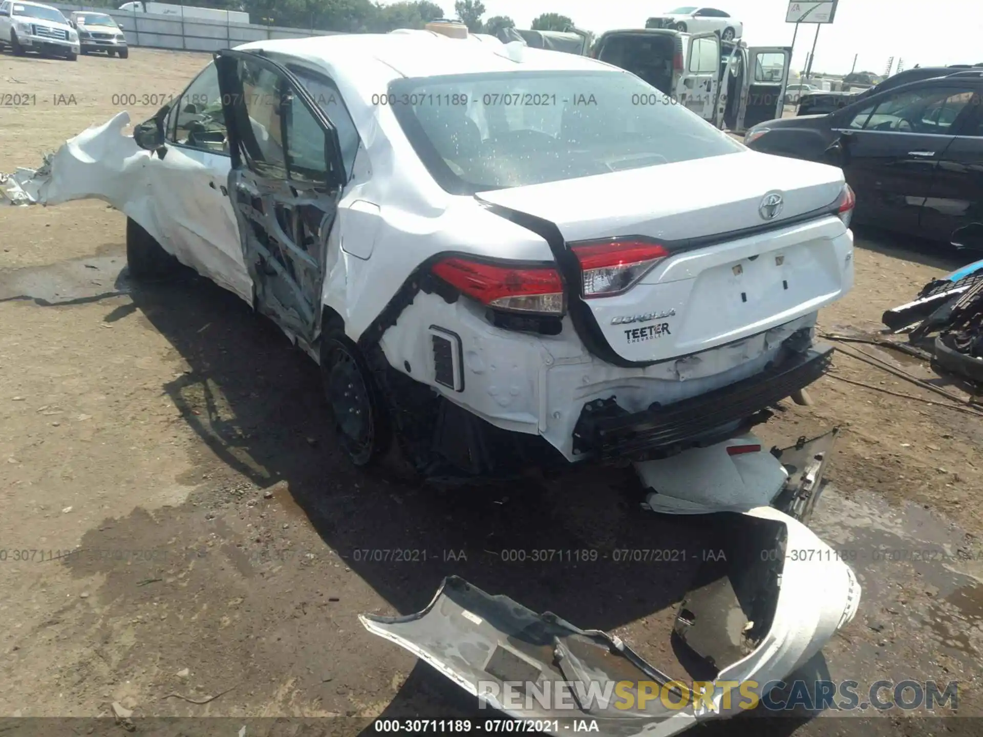 3 Photograph of a damaged car JTDEPRAE3LJ036103 TOYOTA COROLLA 2020