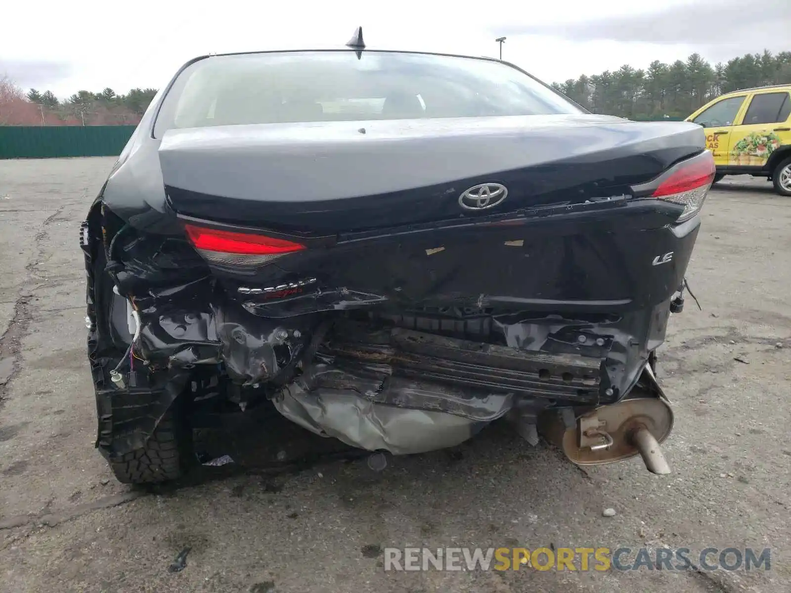 9 Photograph of a damaged car JTDEPRAE3LJ036361 TOYOTA COROLLA 2020