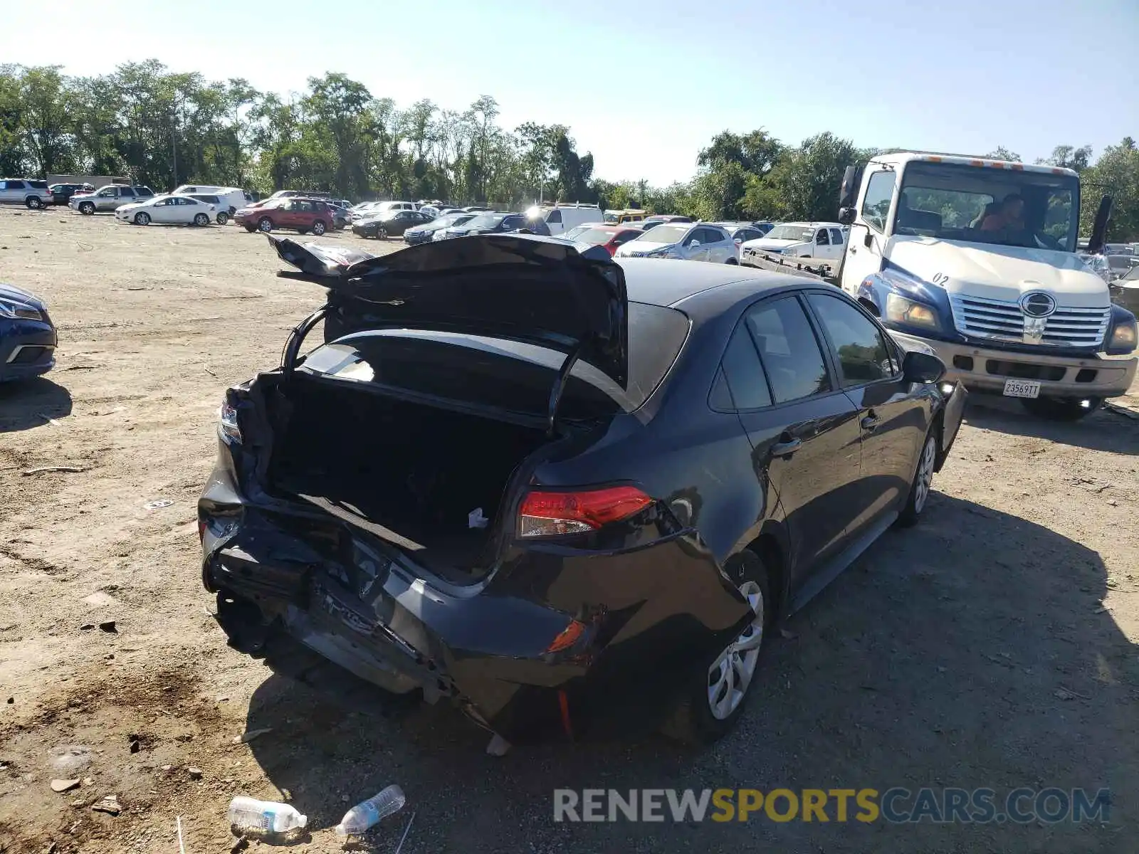 4 Photograph of a damaged car JTDEPRAE3LJ037154 TOYOTA COROLLA 2020