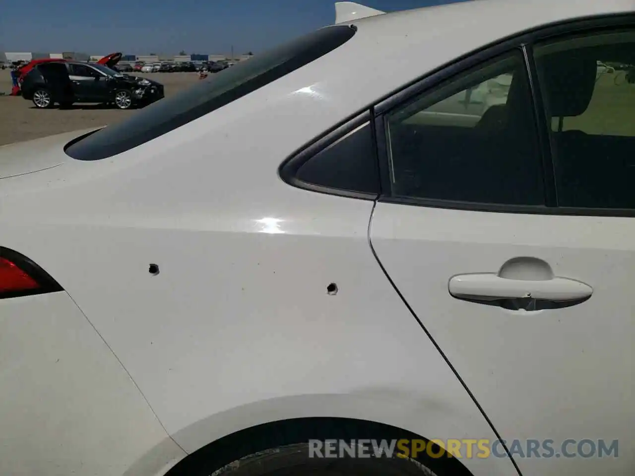 9 Photograph of a damaged car JTDEPRAE3LJ038563 TOYOTA COROLLA 2020