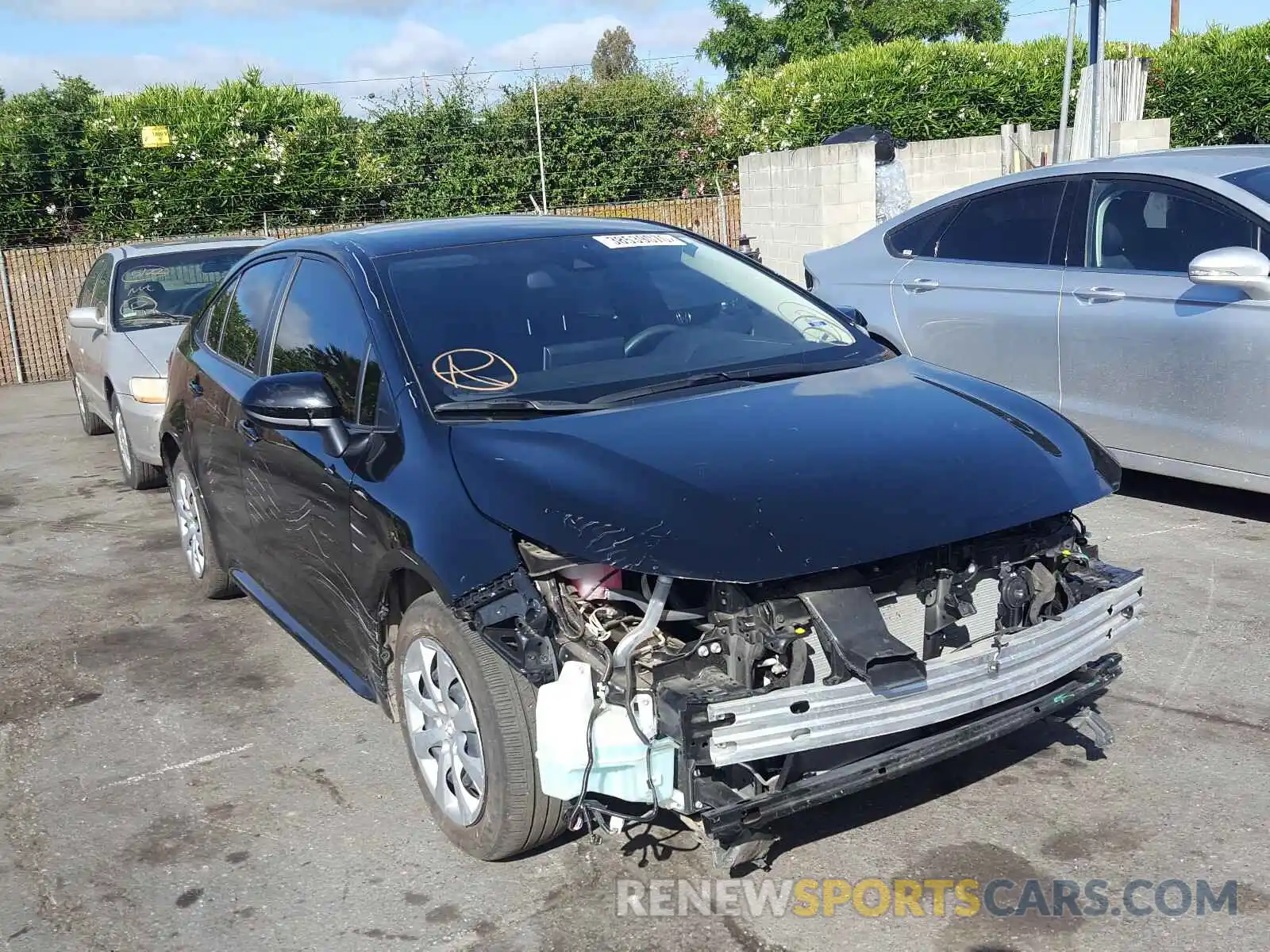 1 Photograph of a damaged car JTDEPRAE3LJ038594 TOYOTA COROLLA 2020