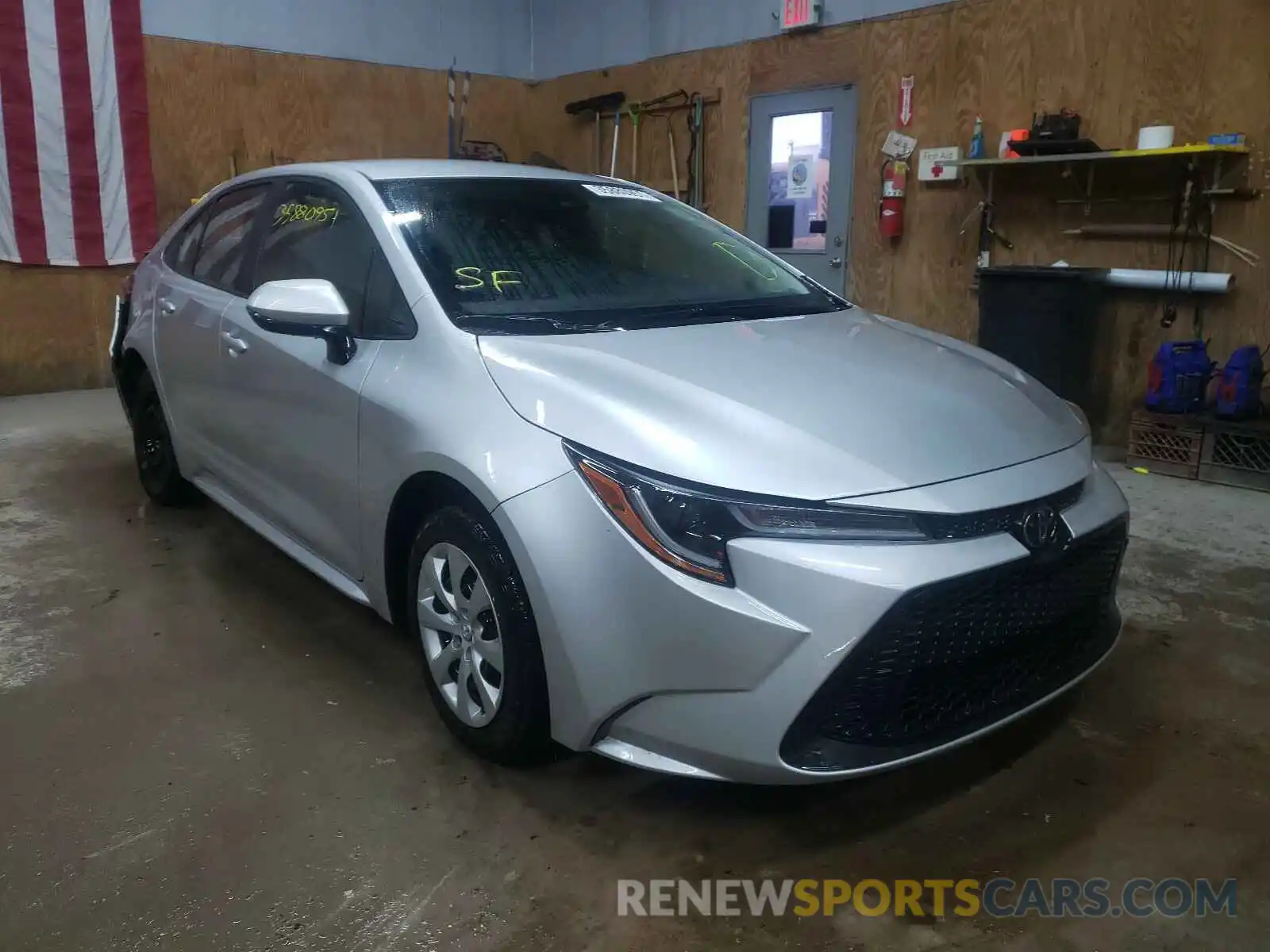 1 Photograph of a damaged car JTDEPRAE3LJ038918 TOYOTA COROLLA 2020