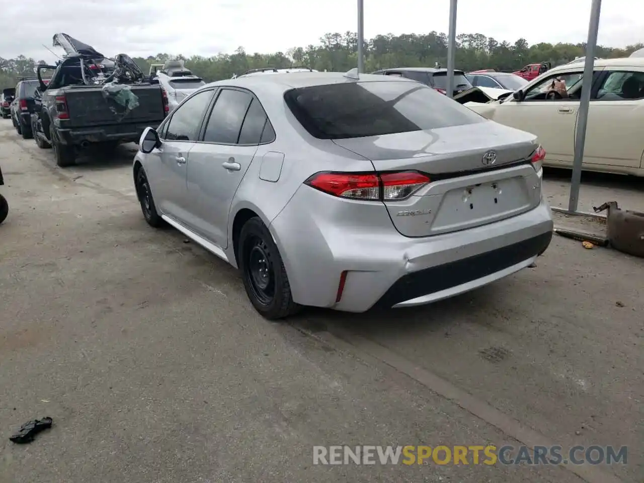 3 Photograph of a damaged car JTDEPRAE3LJ039146 TOYOTA COROLLA 2020