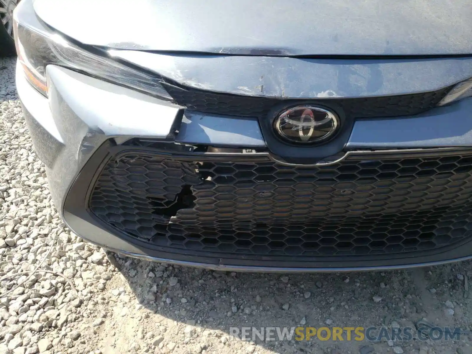 9 Photograph of a damaged car JTDEPRAE3LJ039342 TOYOTA COROLLA 2020