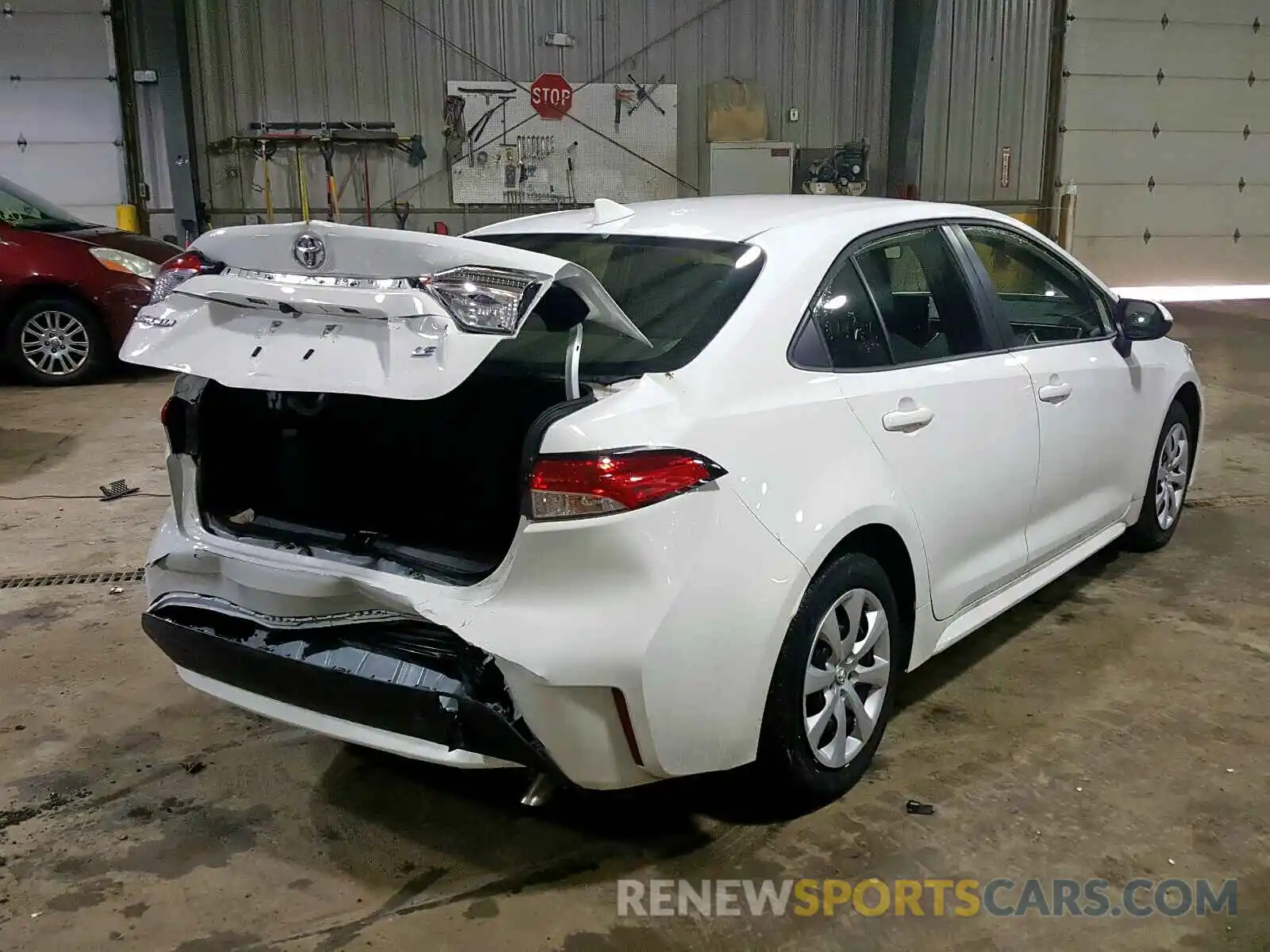 4 Photograph of a damaged car JTDEPRAE3LJ040507 TOYOTA COROLLA 2020