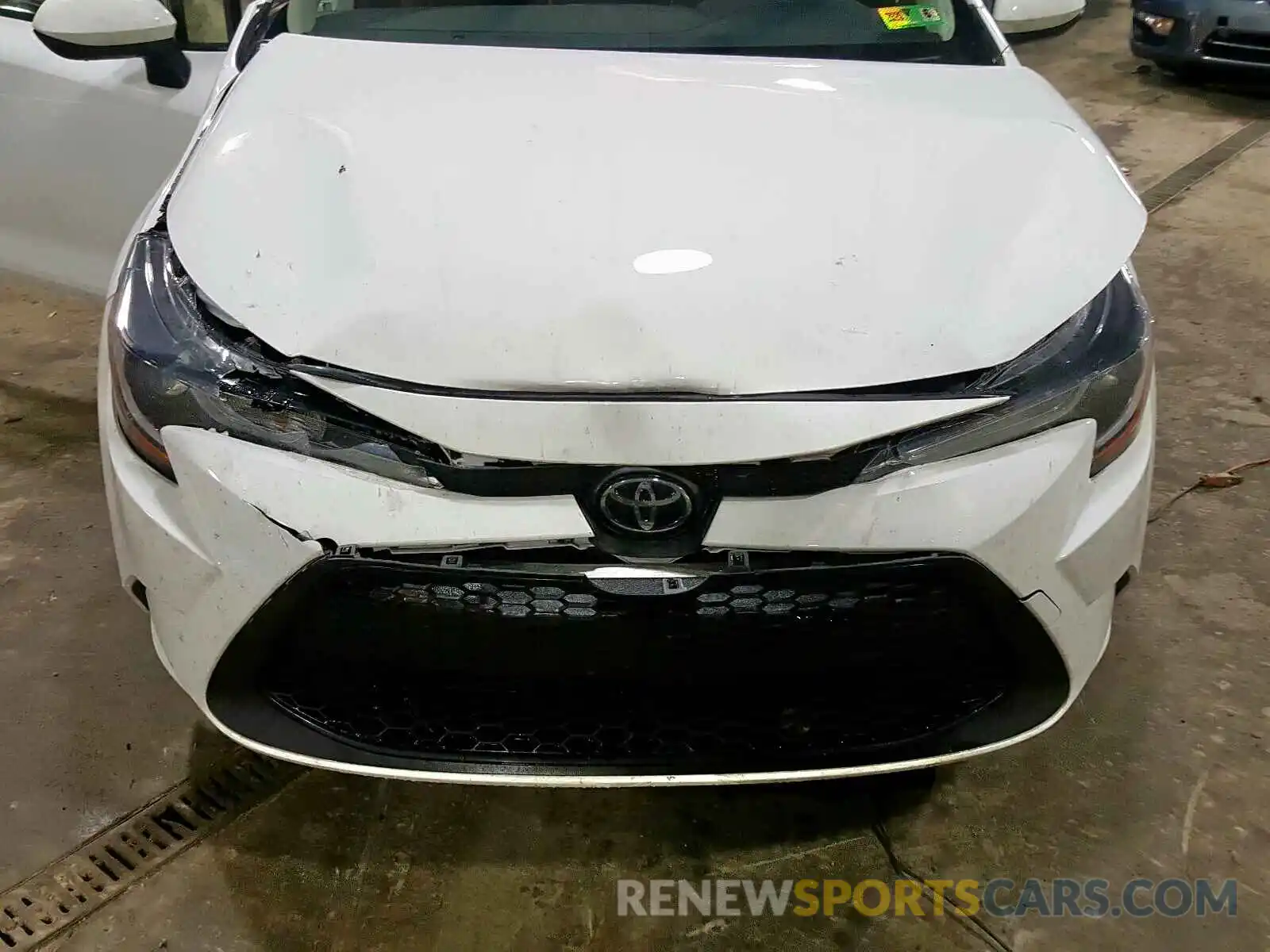 9 Photograph of a damaged car JTDEPRAE3LJ040507 TOYOTA COROLLA 2020