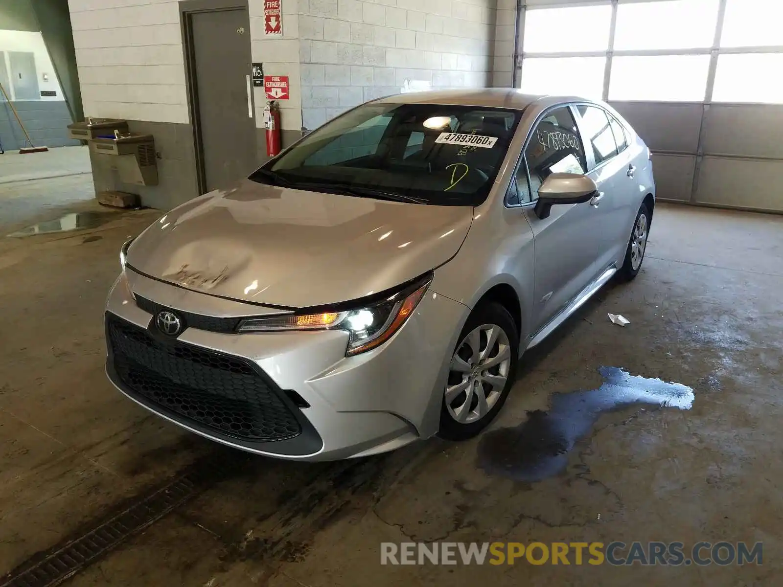 2 Photograph of a damaged car JTDEPRAE3LJ041107 TOYOTA COROLLA 2020