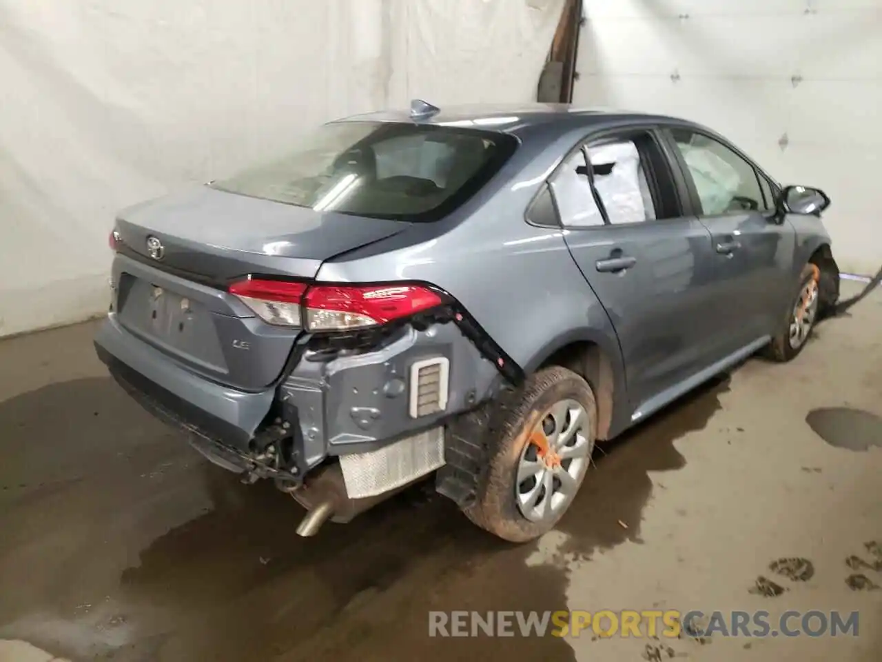 4 Photograph of a damaged car JTDEPRAE3LJ042466 TOYOTA COROLLA 2020