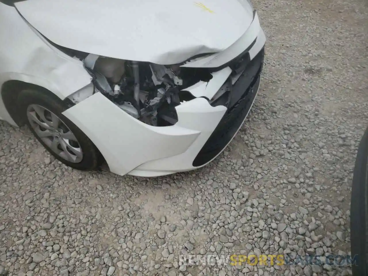 9 Photograph of a damaged car JTDEPRAE3LJ043200 TOYOTA COROLLA 2020