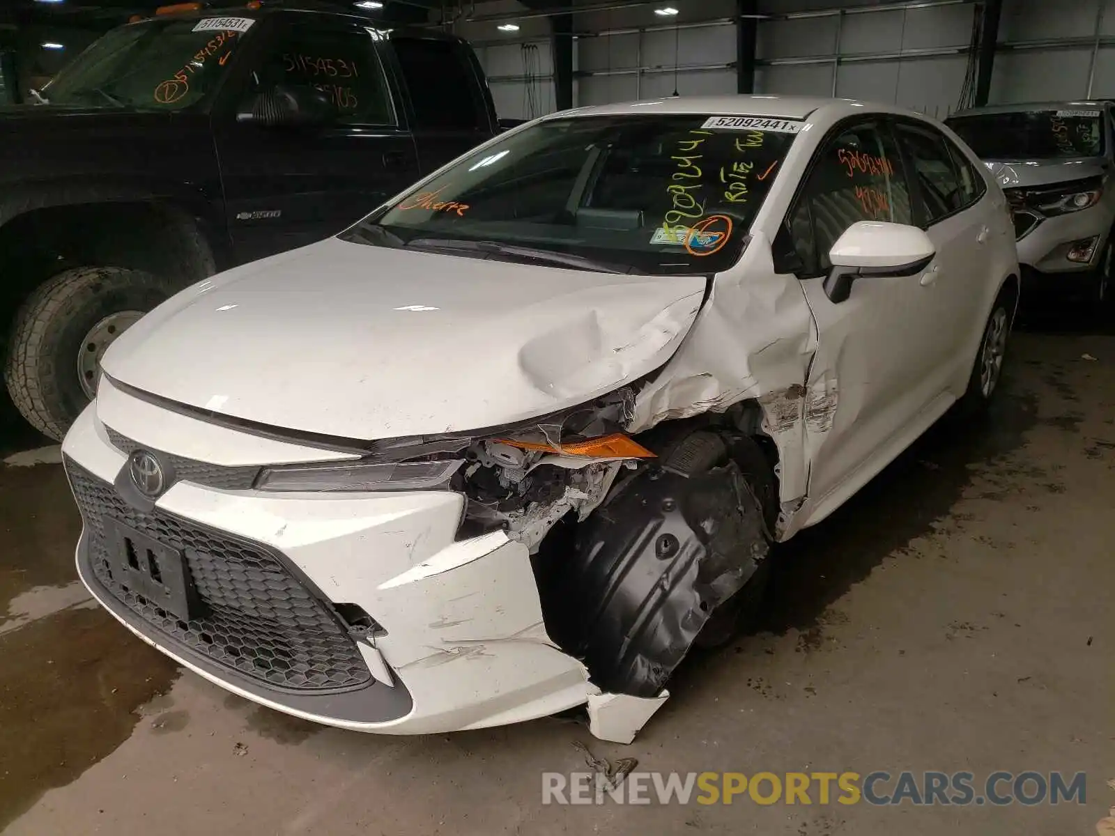 2 Photograph of a damaged car JTDEPRAE3LJ043522 TOYOTA COROLLA 2020