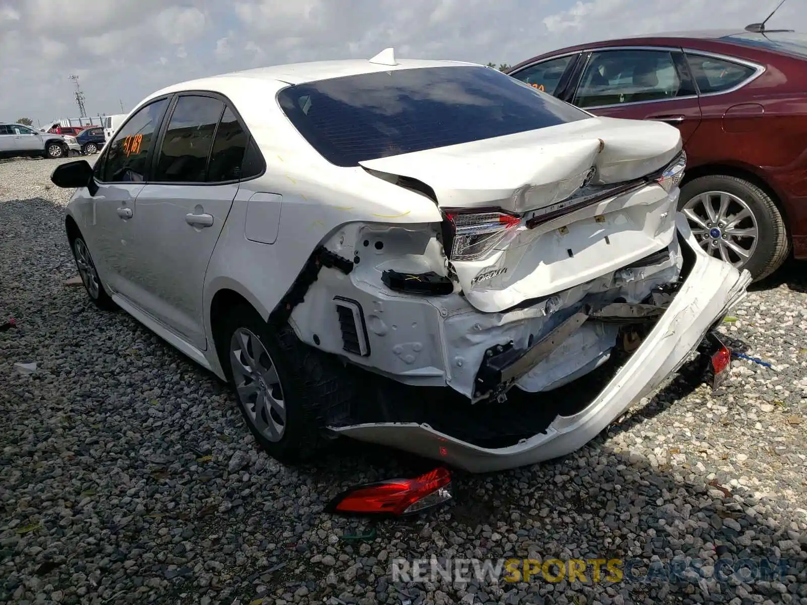 3 Photograph of a damaged car JTDEPRAE3LJ044220 TOYOTA COROLLA 2020