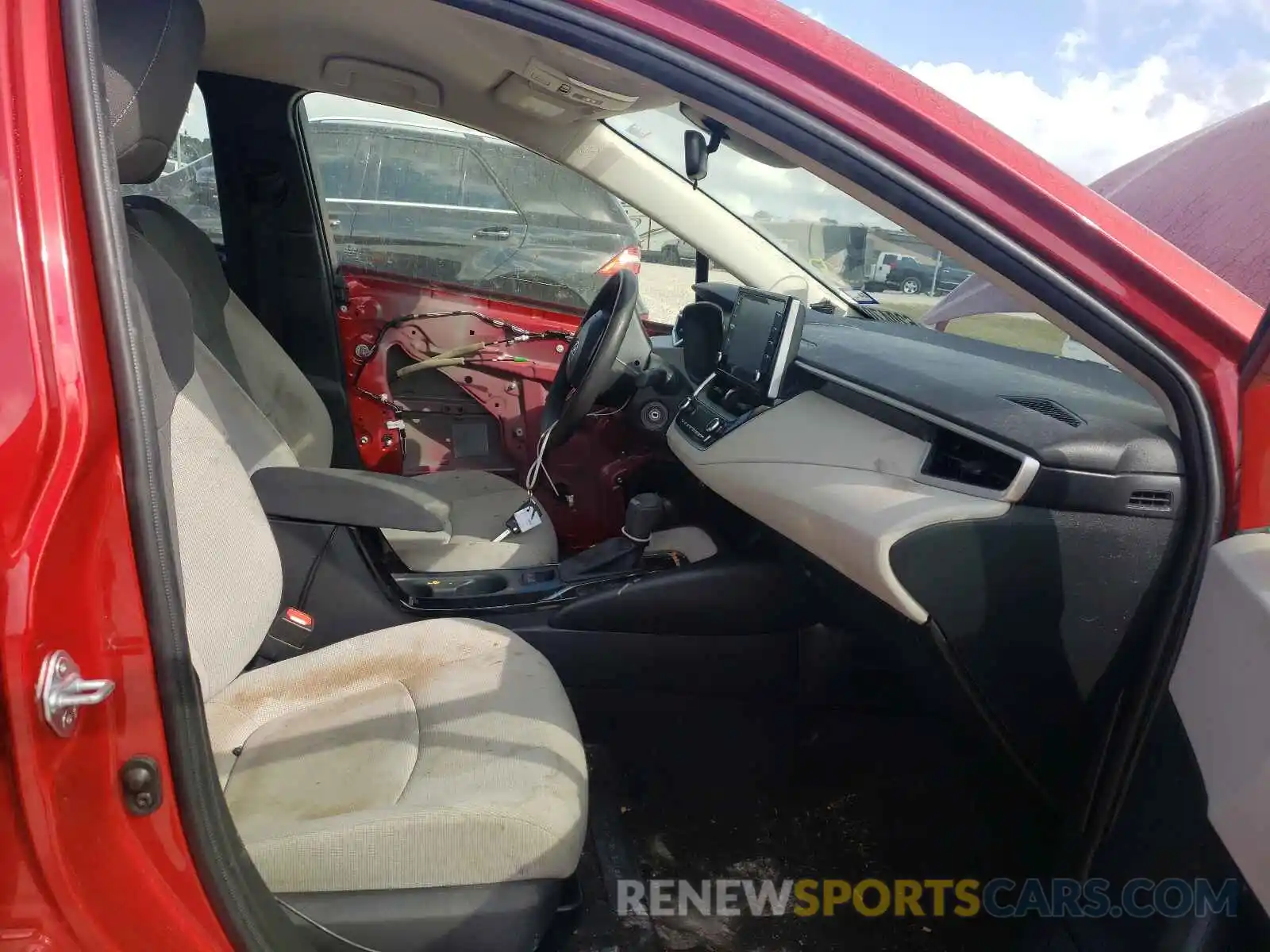 5 Photograph of a damaged car JTDEPRAE3LJ044251 TOYOTA COROLLA 2020