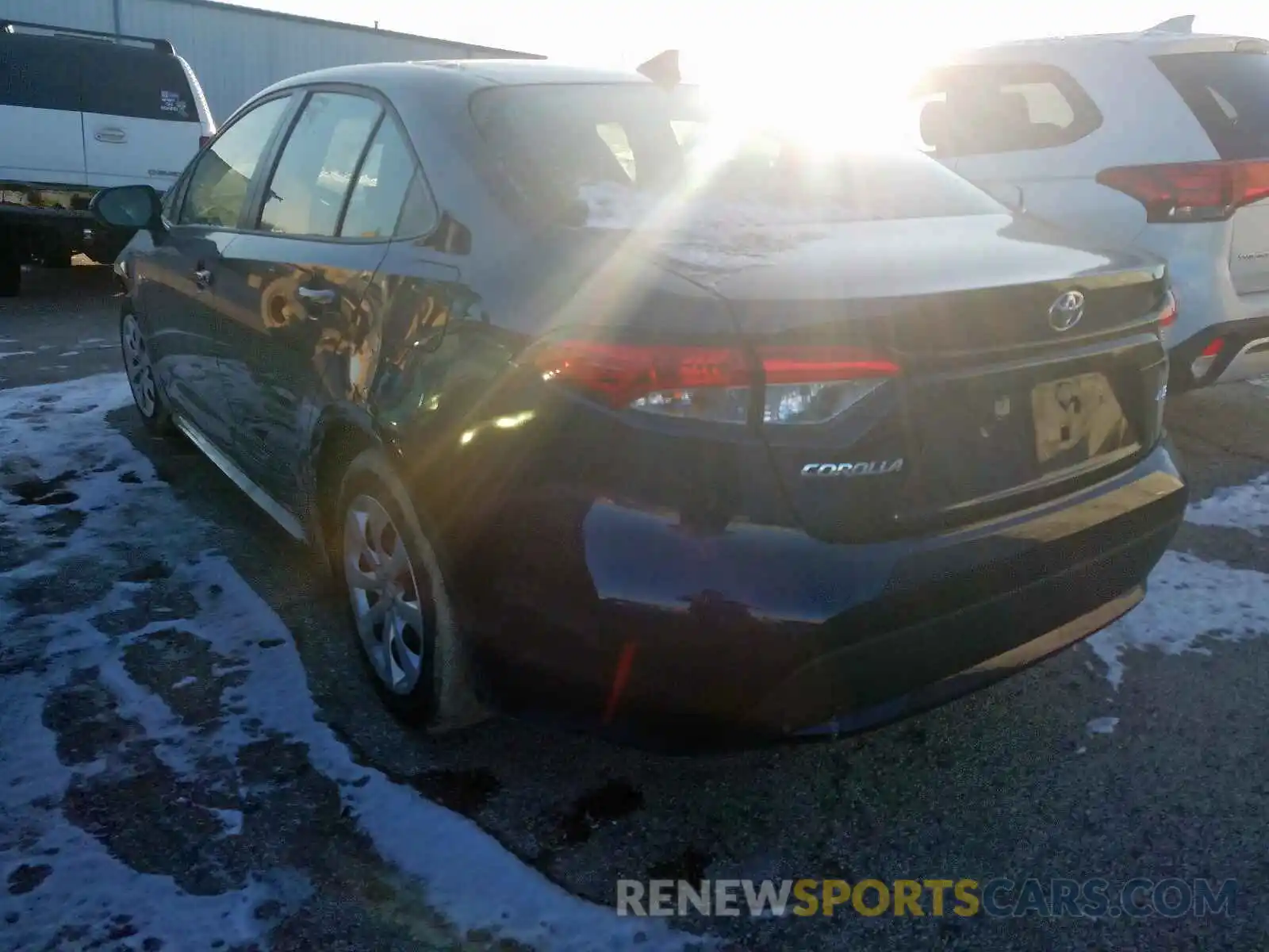 3 Photograph of a damaged car JTDEPRAE3LJ044556 TOYOTA COROLLA 2020