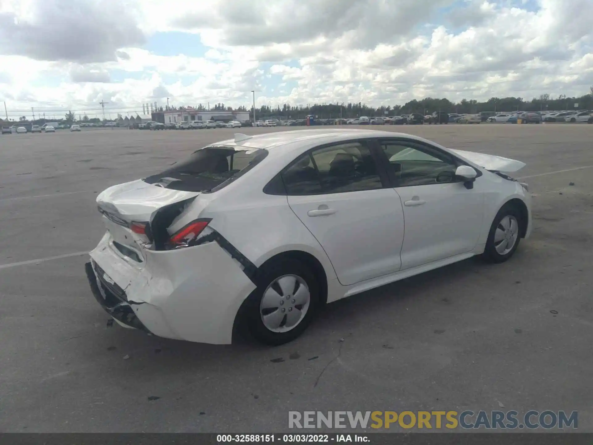 4 Photograph of a damaged car JTDEPRAE3LJ045075 TOYOTA COROLLA 2020