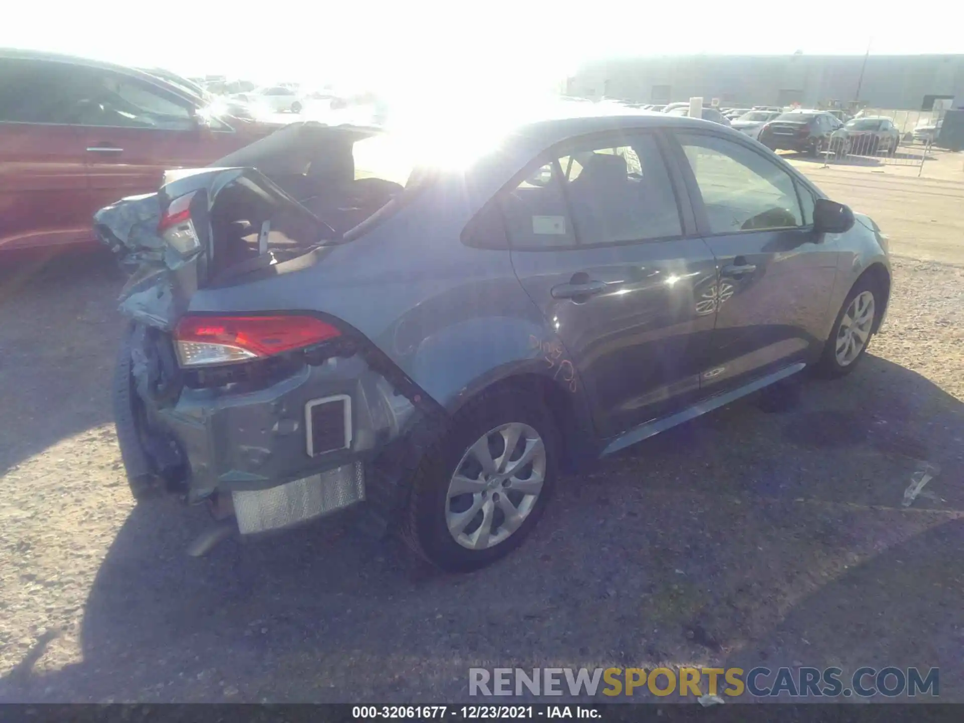 4 Photograph of a damaged car JTDEPRAE3LJ045402 TOYOTA COROLLA 2020