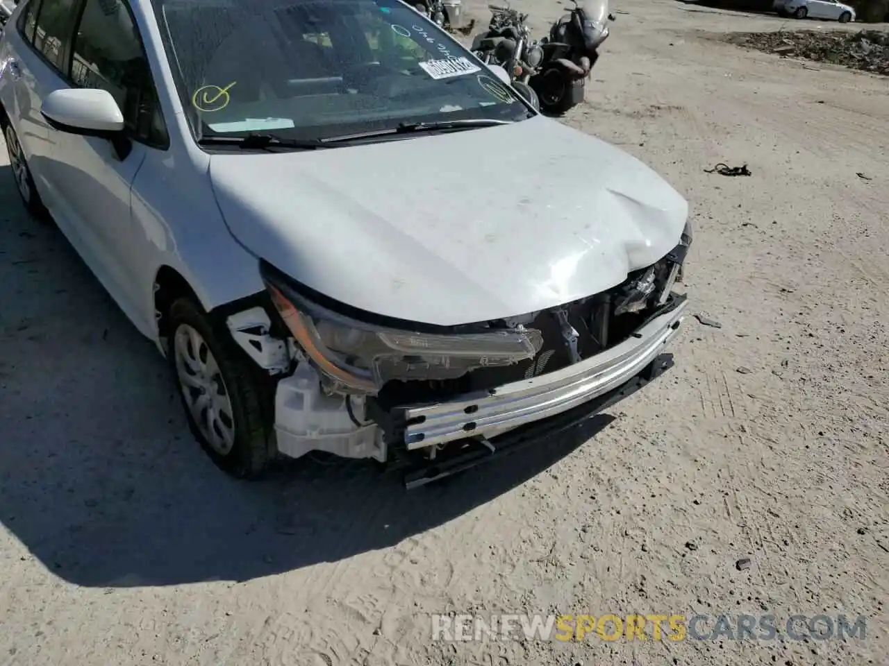 9 Photograph of a damaged car JTDEPRAE3LJ046940 TOYOTA COROLLA 2020