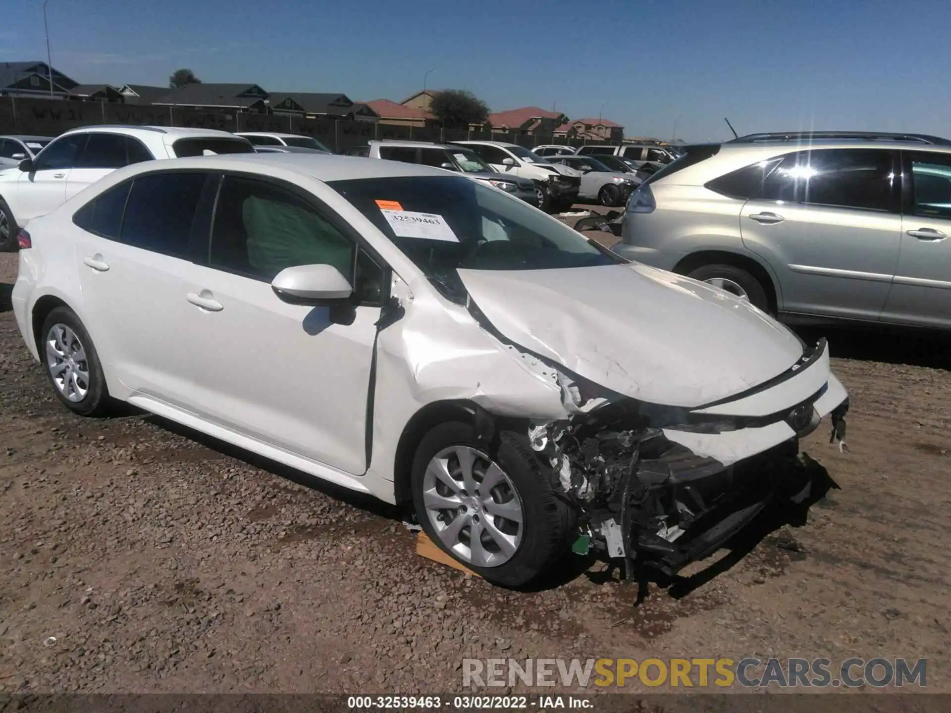 1 Photograph of a damaged car JTDEPRAE3LJ047635 TOYOTA COROLLA 2020