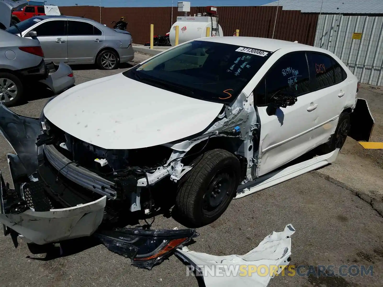 2 Photograph of a damaged car JTDEPRAE3LJ047957 TOYOTA COROLLA 2020