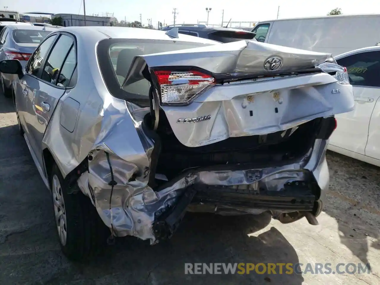 9 Photograph of a damaged car JTDEPRAE3LJ051457 TOYOTA COROLLA 2020