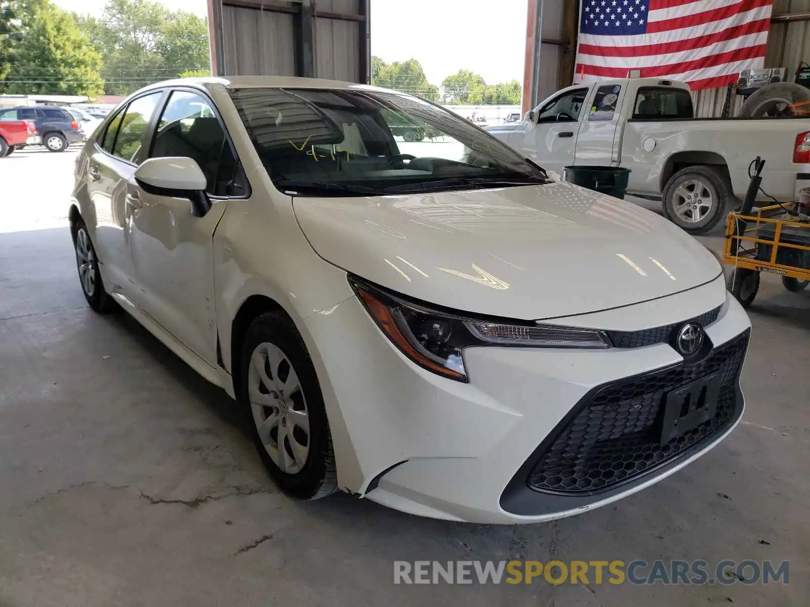 1 Photograph of a damaged car JTDEPRAE3LJ052687 TOYOTA COROLLA 2020