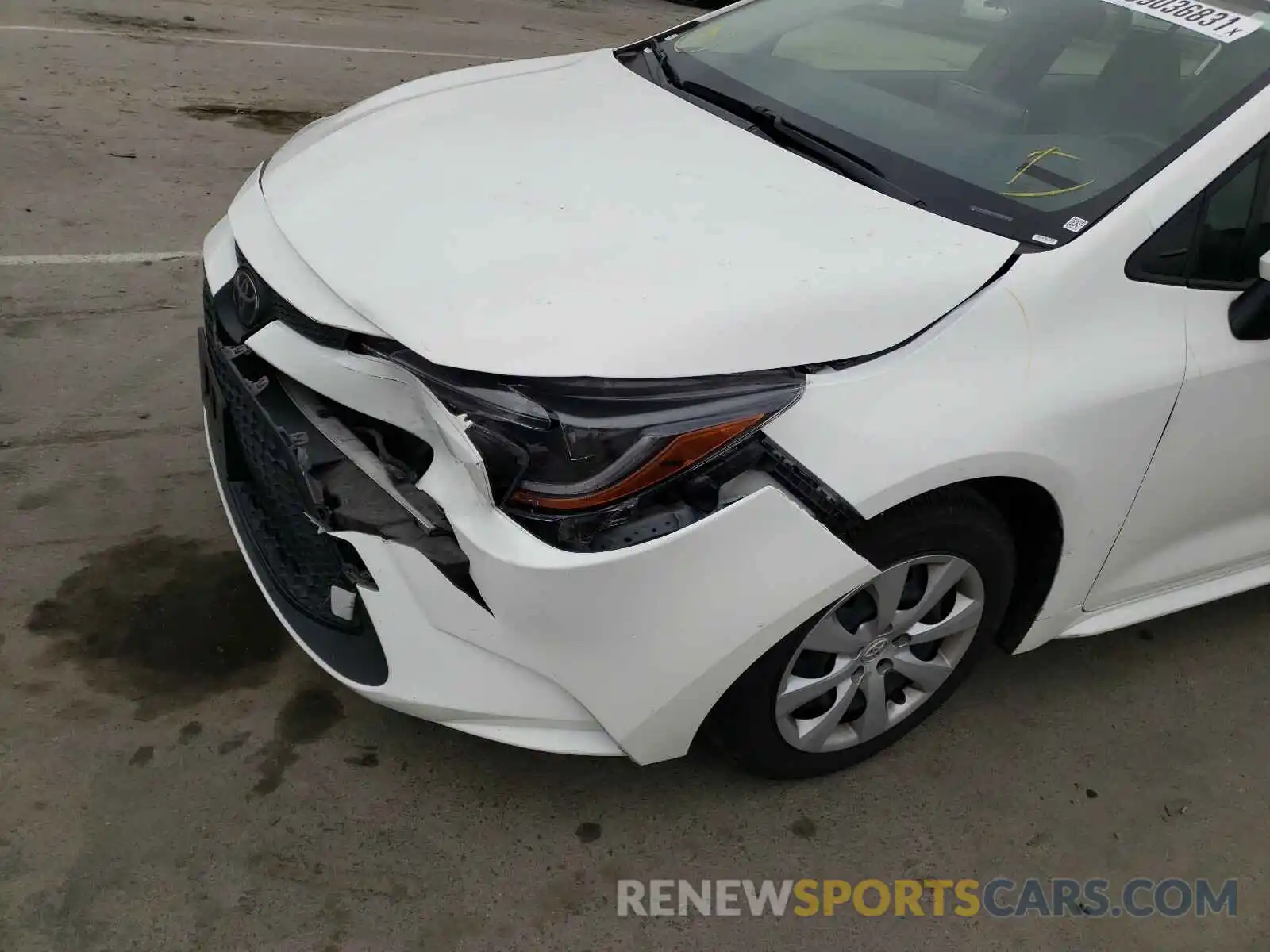 9 Photograph of a damaged car JTDEPRAE3LJ052916 TOYOTA COROLLA 2020