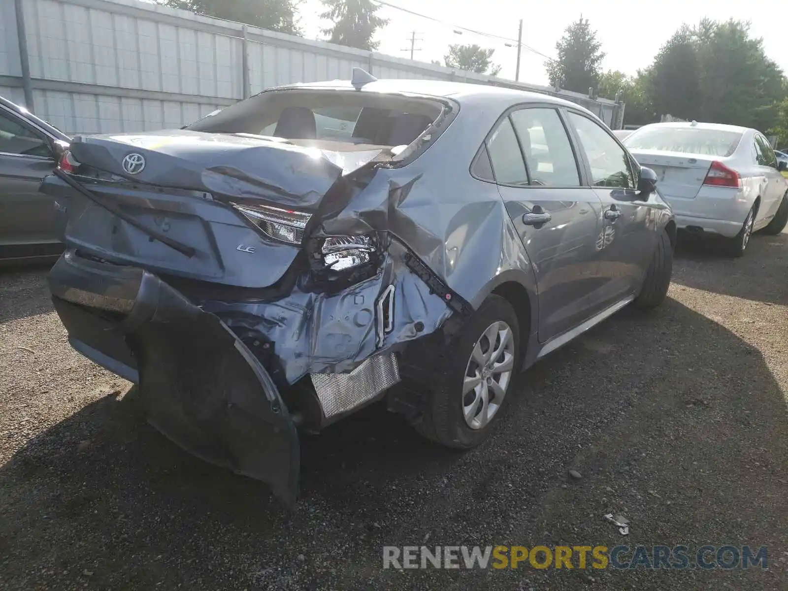 4 Photograph of a damaged car JTDEPRAE3LJ053628 TOYOTA COROLLA 2020