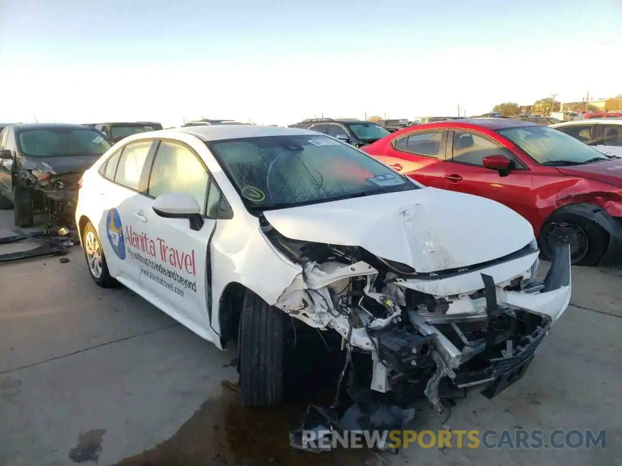 1 Photograph of a damaged car JTDEPRAE3LJ055881 TOYOTA COROLLA 2020