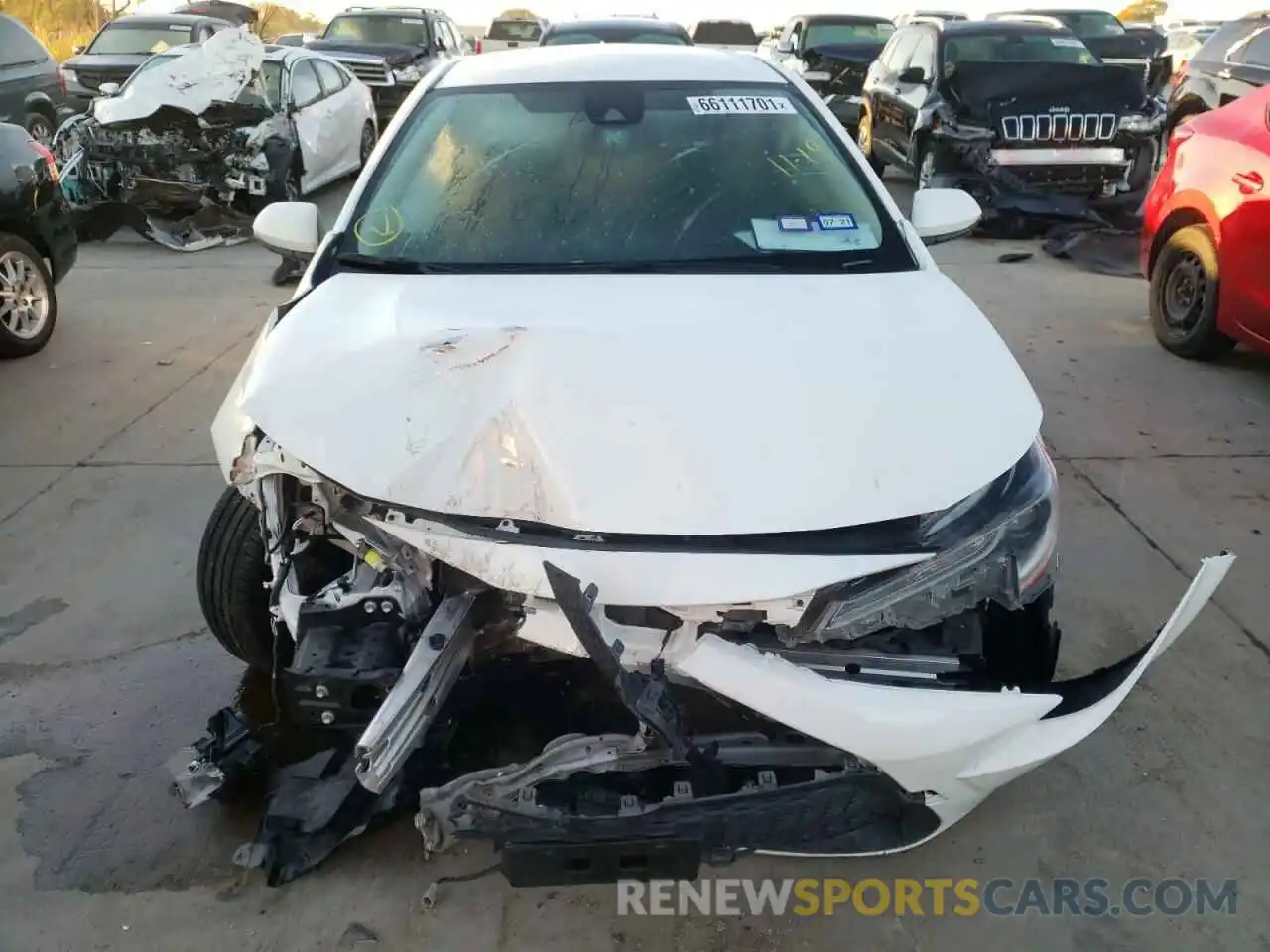 9 Photograph of a damaged car JTDEPRAE3LJ055881 TOYOTA COROLLA 2020