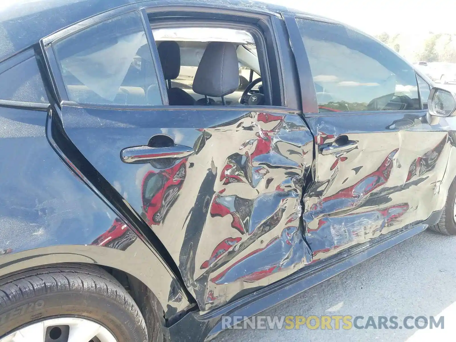 9 Photograph of a damaged car JTDEPRAE3LJ057565 TOYOTA COROLLA 2020