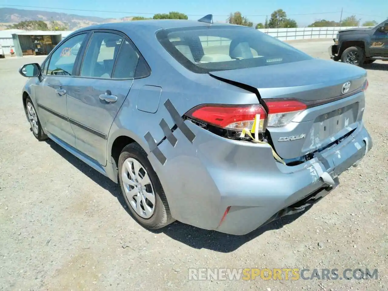 3 Photograph of a damaged car JTDEPRAE3LJ059168 TOYOTA COROLLA 2020