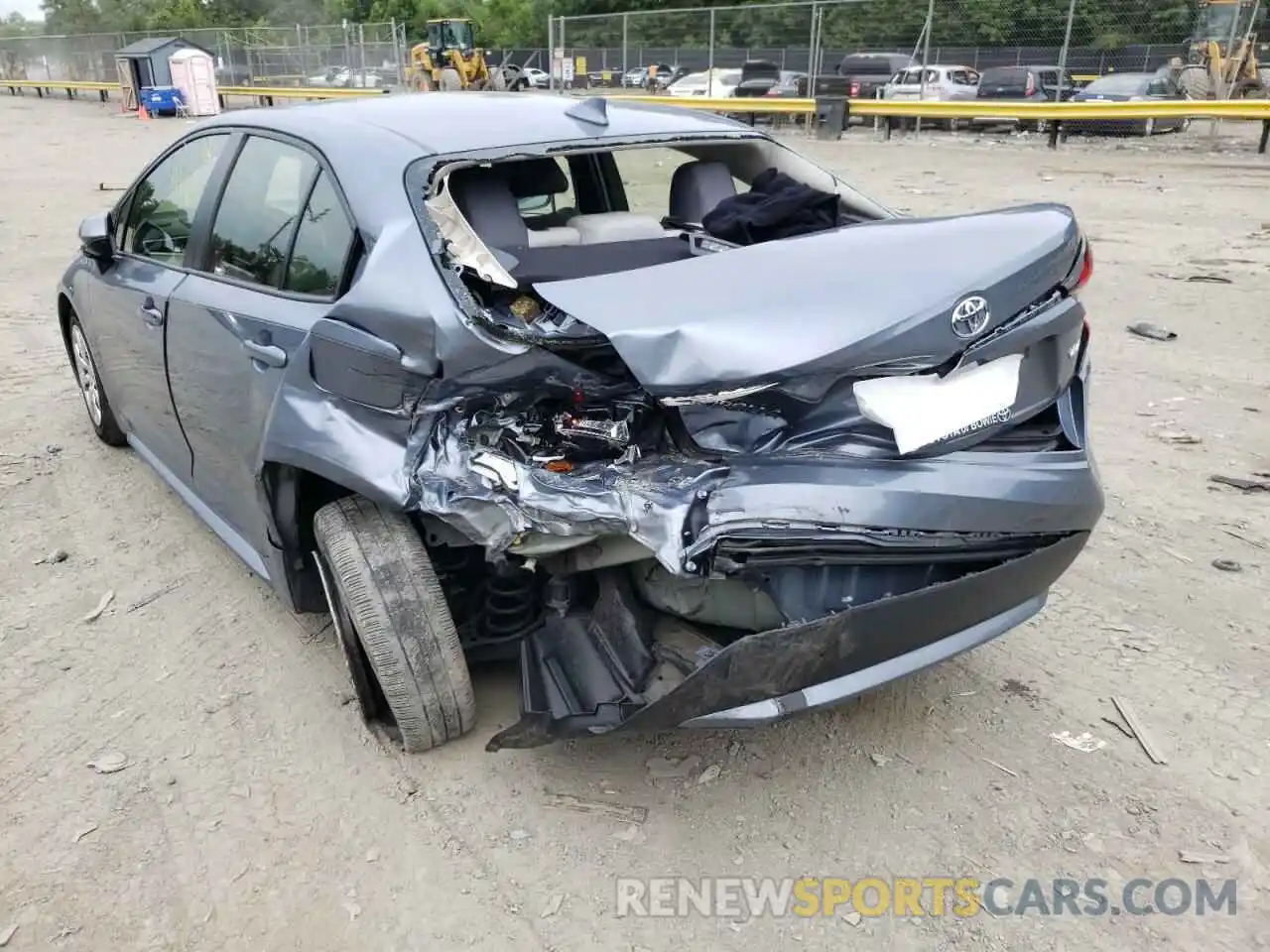 9 Photograph of a damaged car JTDEPRAE3LJ059364 TOYOTA COROLLA 2020