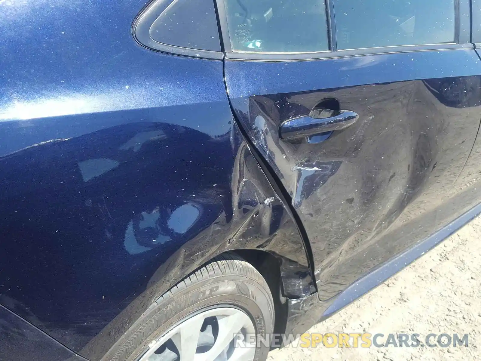 9 Photograph of a damaged car JTDEPRAE3LJ062832 TOYOTA COROLLA 2020