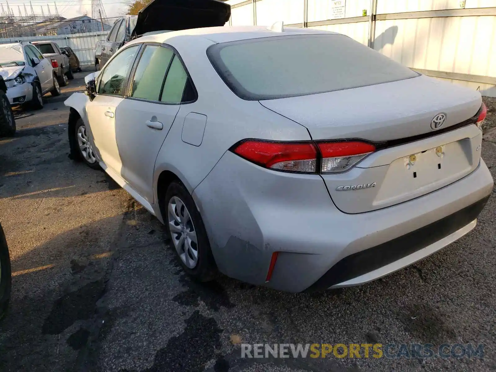 3 Photograph of a damaged car JTDEPRAE3LJ063673 TOYOTA COROLLA 2020